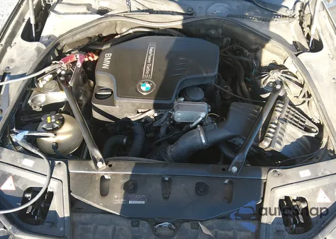 2015 BMW 528I из США, поврежденный, VIN WBA5A5C57FD523019